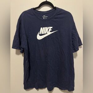 Nike Men's Blue T-Shirt